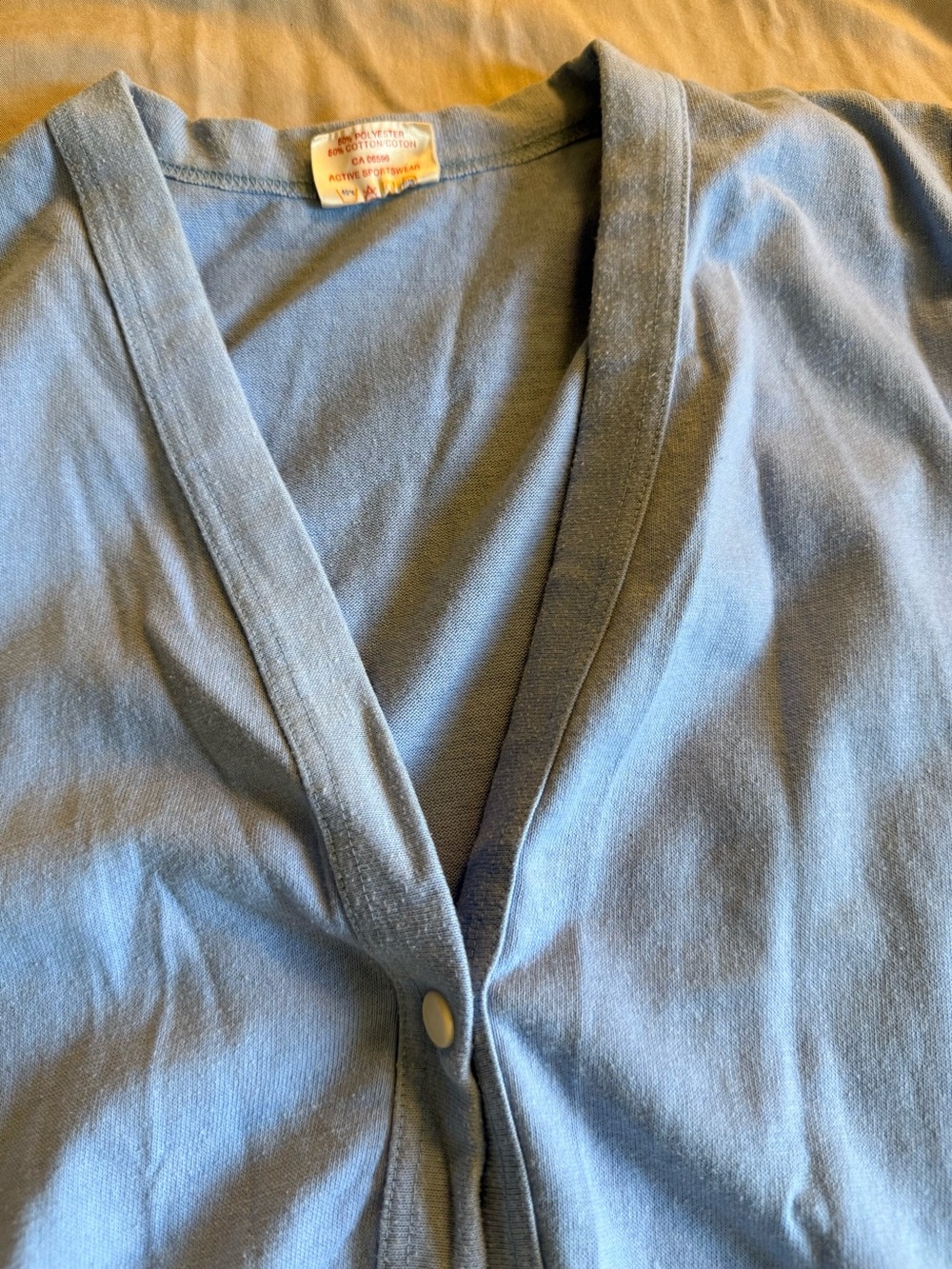 Light Blue Sleeveless Snap-Front Knit Top - Picture 3 of 6